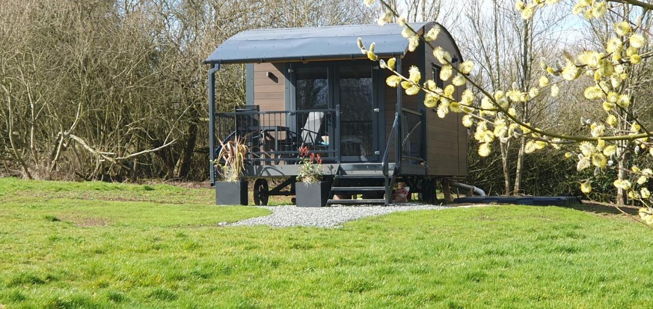 Peppercorn Pod At Beck House Glamping Ξενοδοχείο Salmonby Εξωτερικό φωτογραφία